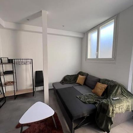 Appartement Idealement Situe Montereau-Fault-Yonne Exterior photo